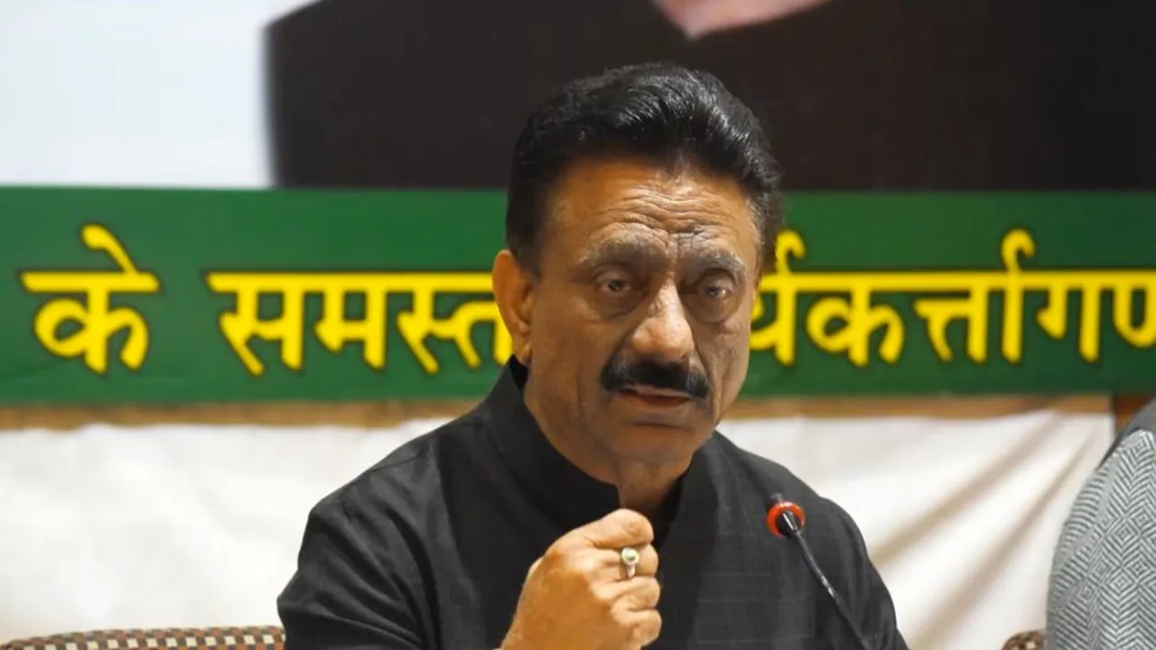 Decision to cut import duty on Washington apples to harm Himachal farmers: Kuldeep Rathore