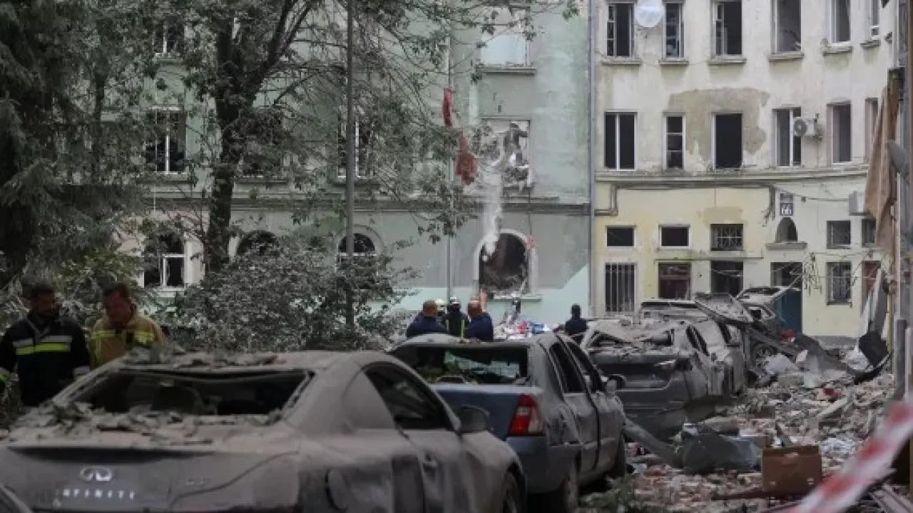 Ukrainian drone hits Crimean ammunition depot as strikes kill, wound civilians and journalists