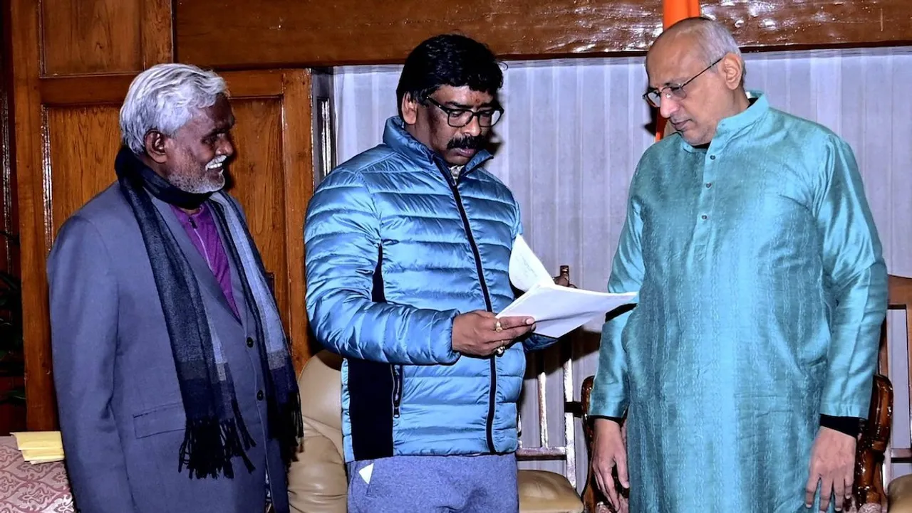 Hemant Soren, with Champai Soren (left), submits his resignation to the Governor CP Radhakrishnan, in Ranchi, Wednesday, Jan. 31, 2024