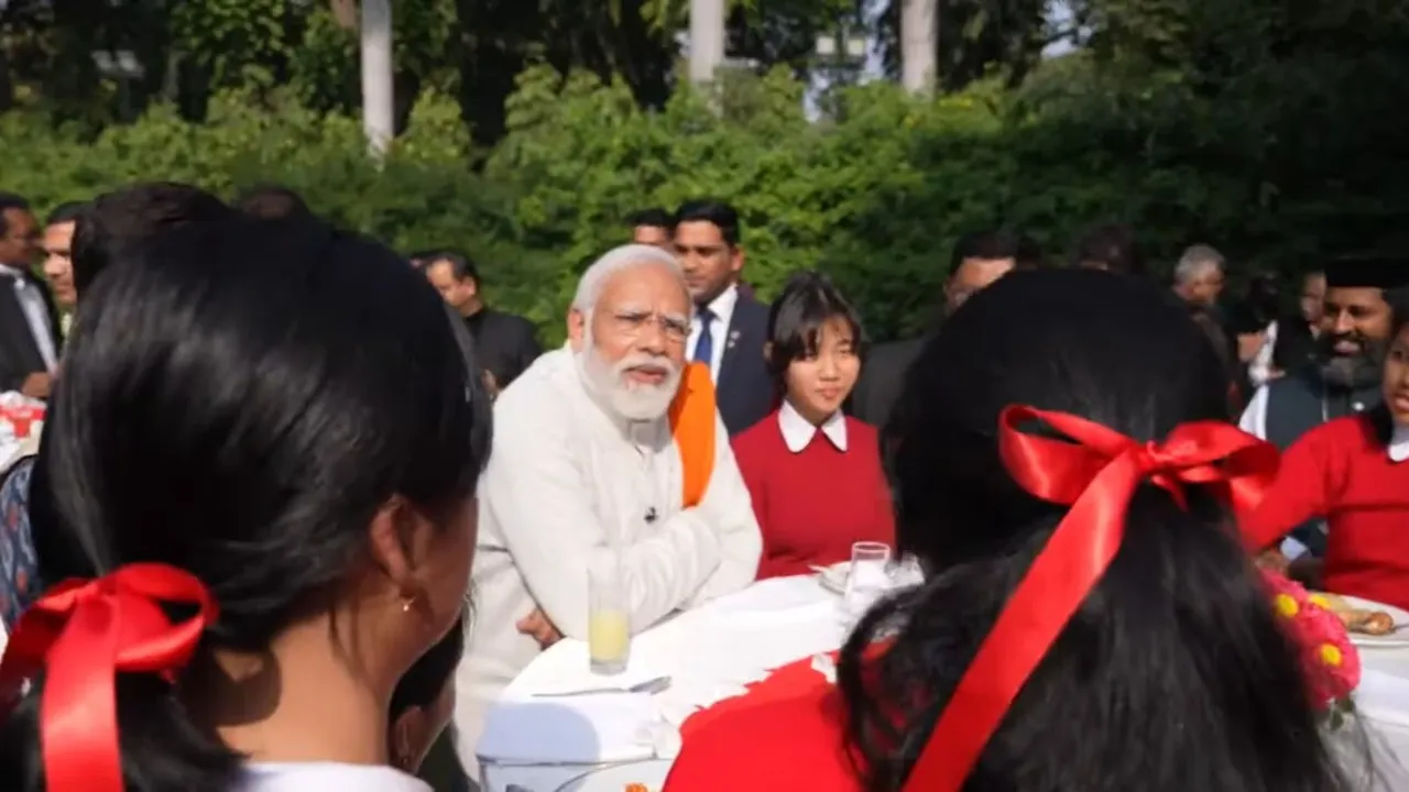 PM Modi with kids