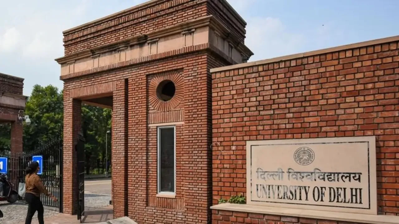 Delhi University DU