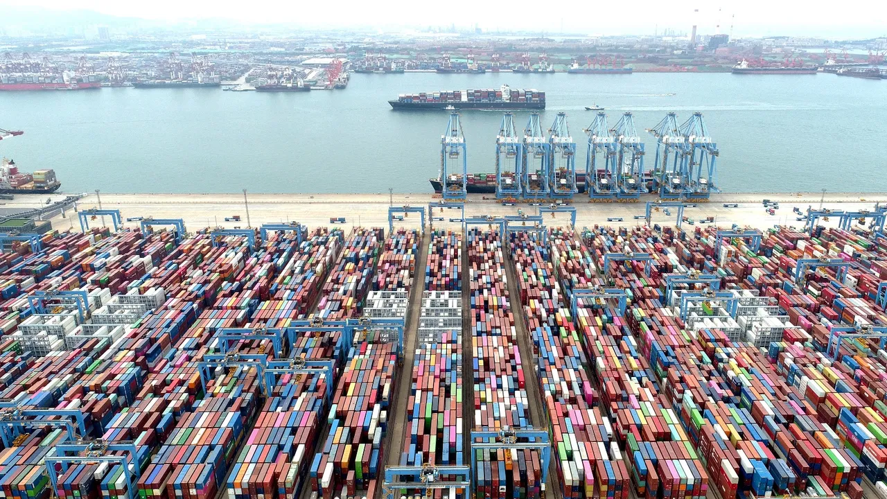 China exports decline Import India Shipping logistics Economy