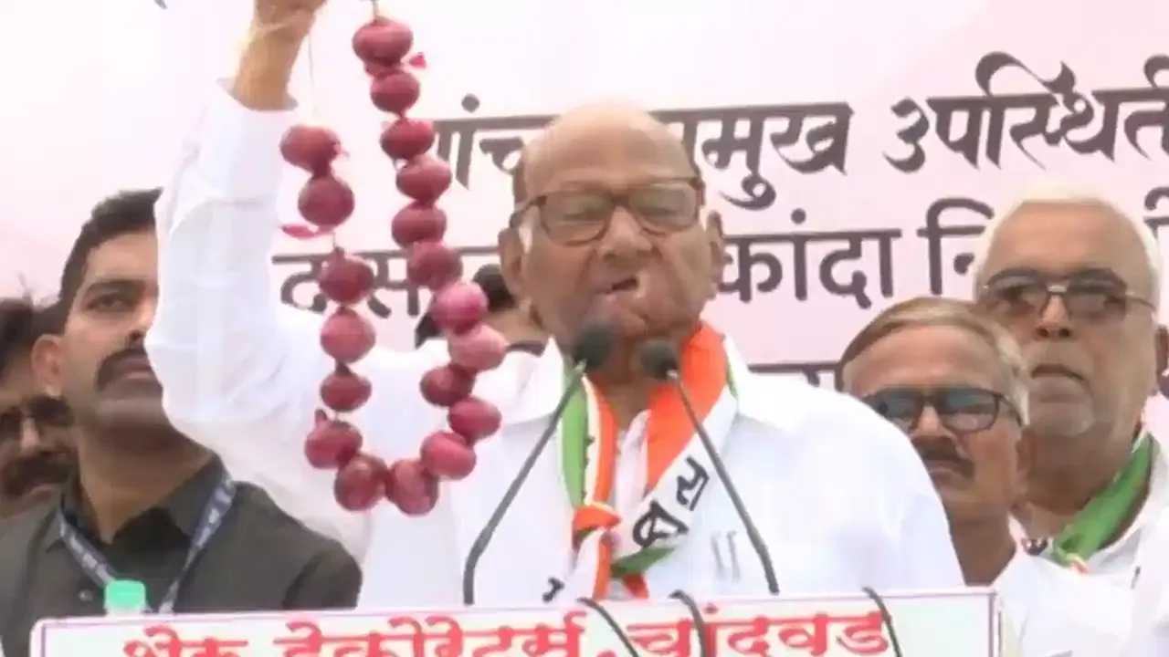 Sharad Pawar demands roll-back of ban on onion export, joins farmers' protest in Nashik
