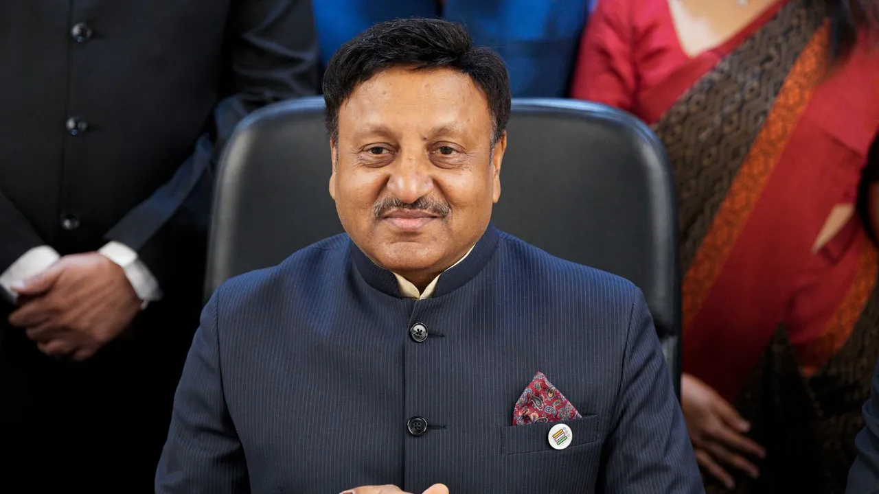 Chief Election Commissioner of India Rajiv Kumar during the signing ceremony of the Due Constitution Notification, to be handed over to the President, after the General Elections of the 18th Lok Sabha, in New Delhi, Thursday, June 6, 2024