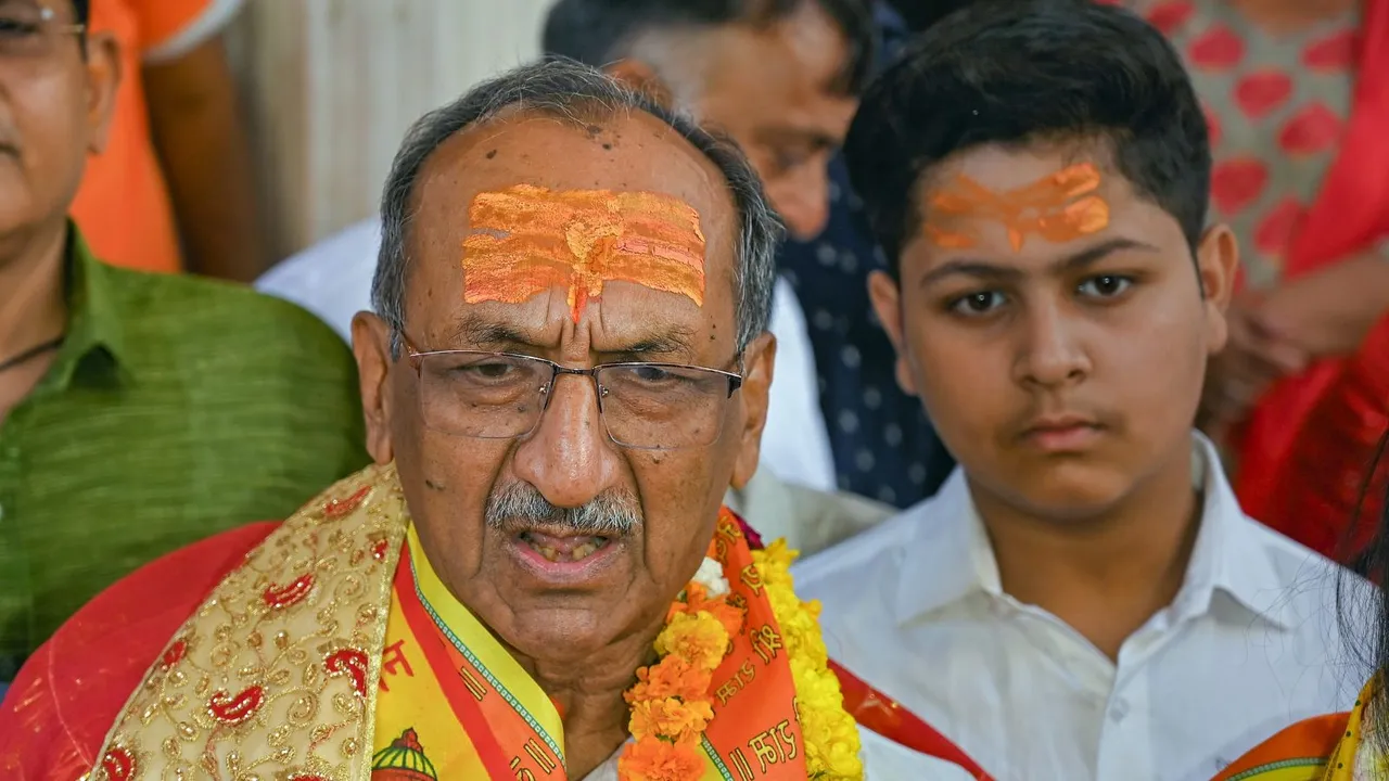 Congress North East Delhi candidate Jai Prakash Agarwal during a visit at the Gauri Shankar temple on the occasion of 'Ram Navami' festival, in New Delhi, Wednesday, April 17, 2024