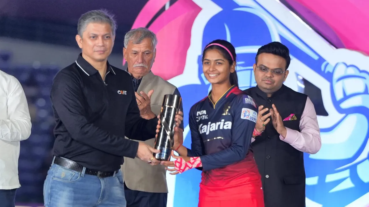 RCB's Shreyanka Patil being awarded as best bowler after the WPL-T20 final cricket match between Delhi Capitals and Royal Challengers Bangalore at the Arun Jaitley Stadium, in New Delhi