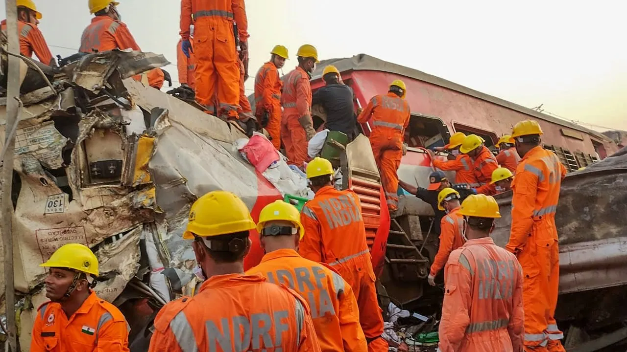 Rescue operation Train accident Odisha.jpg