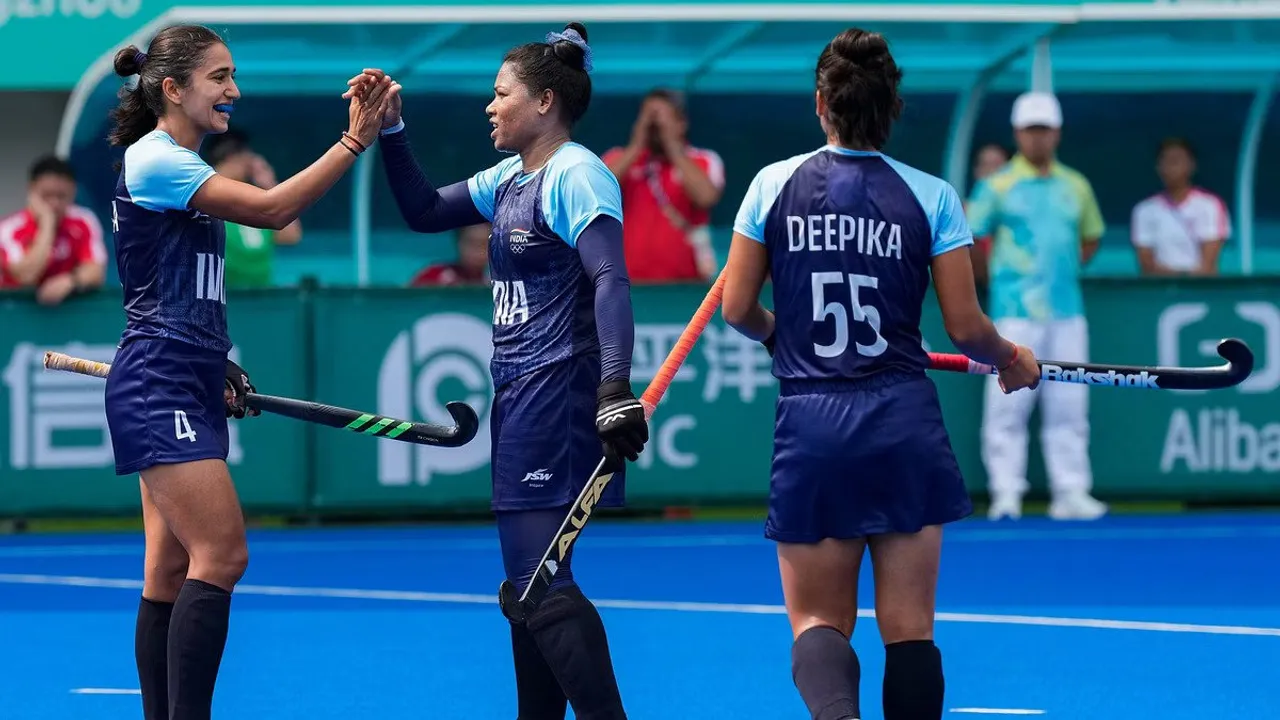 Chinese stand in between in-form India and Asian Games final