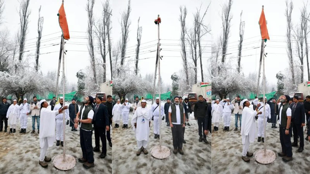 Rahul Gandhi unfurls flag at Bharat Jodo Yatra campsite amid snowfall