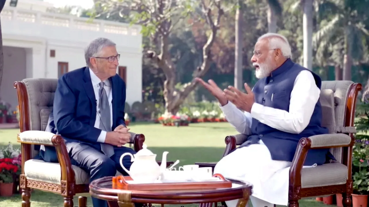 Prime Minister Narendra Modi with Microsoft co-founder Bill Gates during a meeting at his residence, in New Delhi. 