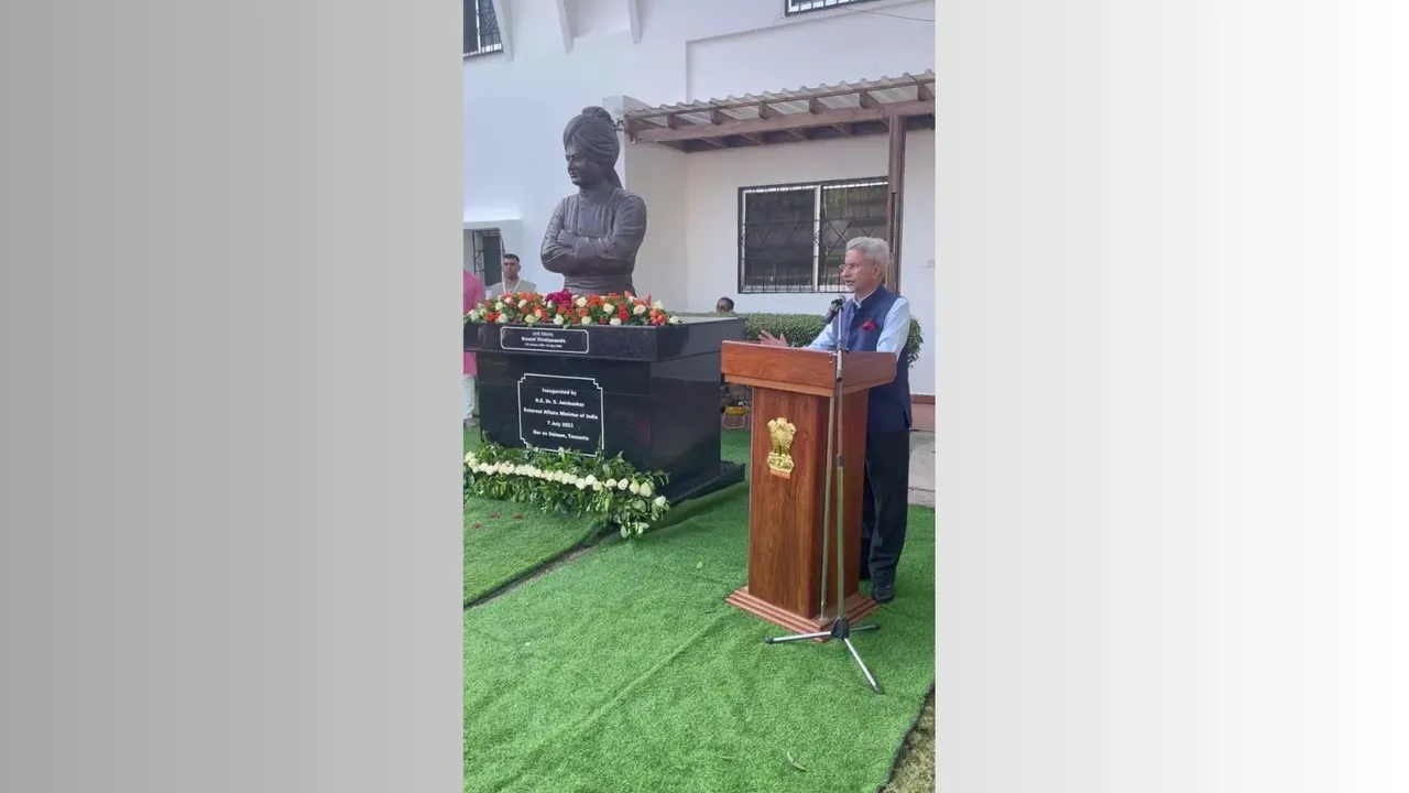 EAM Jaishankar inaugurates Swami Vivekananda's bust in Tanzania