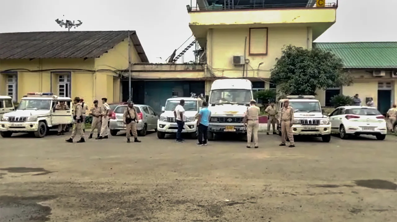 Amritpal Singh reaches Assam's Dibrugarh, to be taken to jail