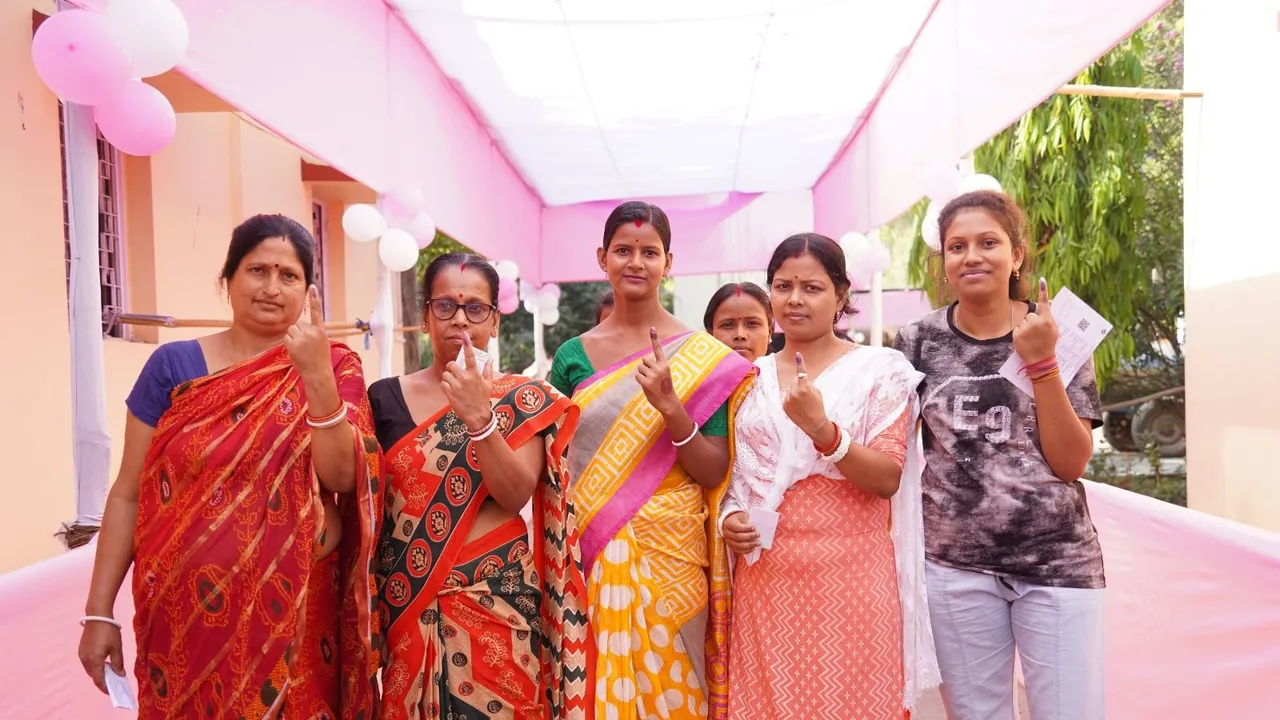 West Bengal: Over 60% voting in three Lok Sabha seats till 3 pm