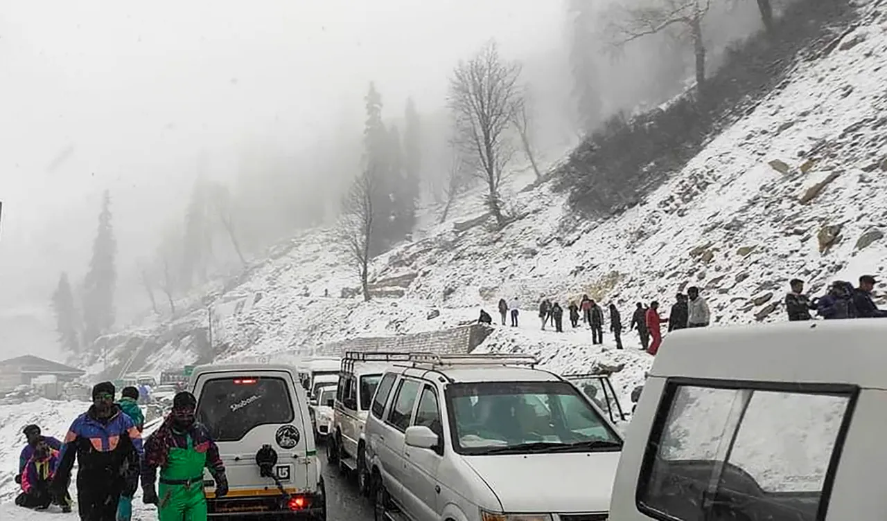 Tourists at Atal Tunnel Winter Snow Cold