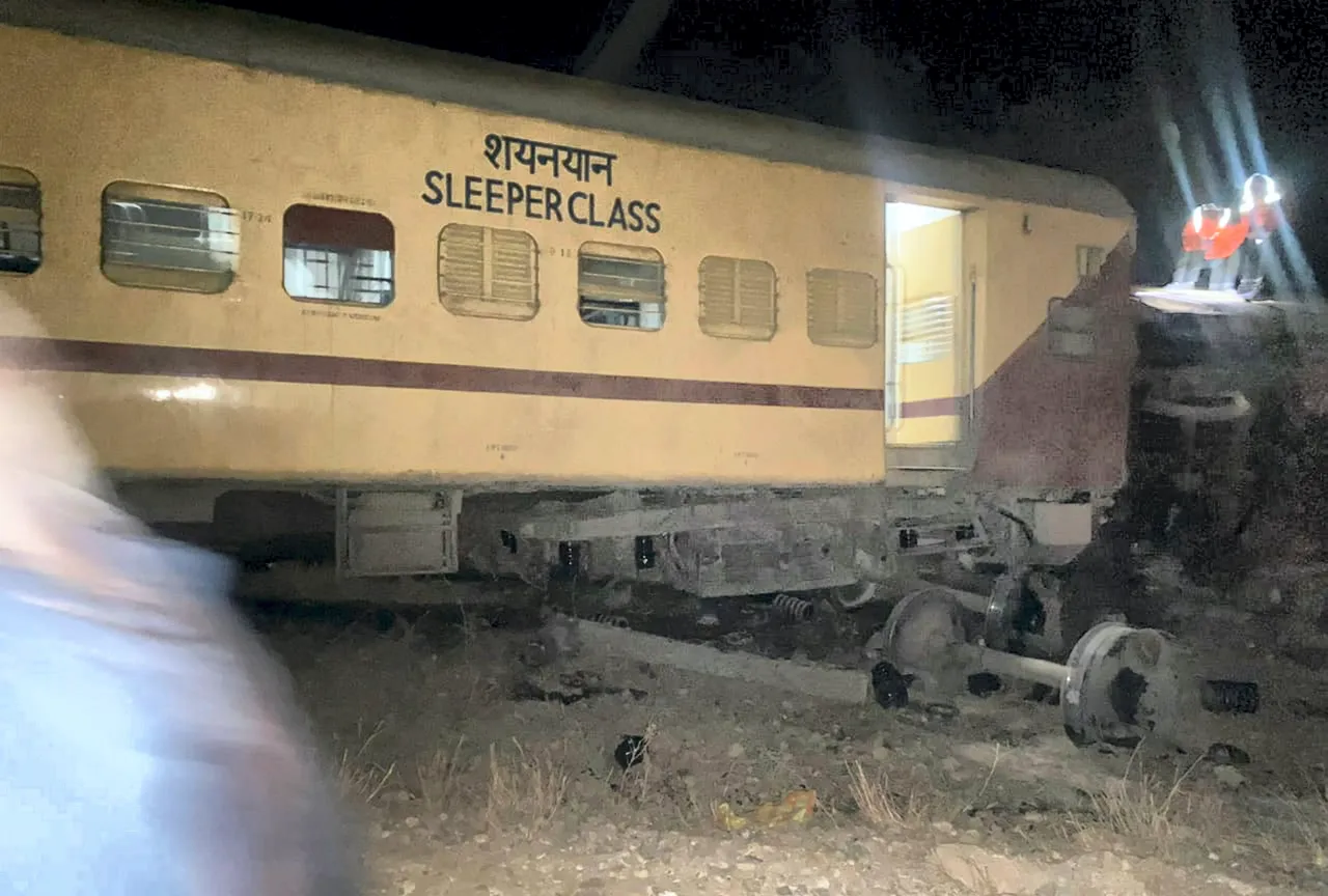 Train derailed near Rajasthan Pali