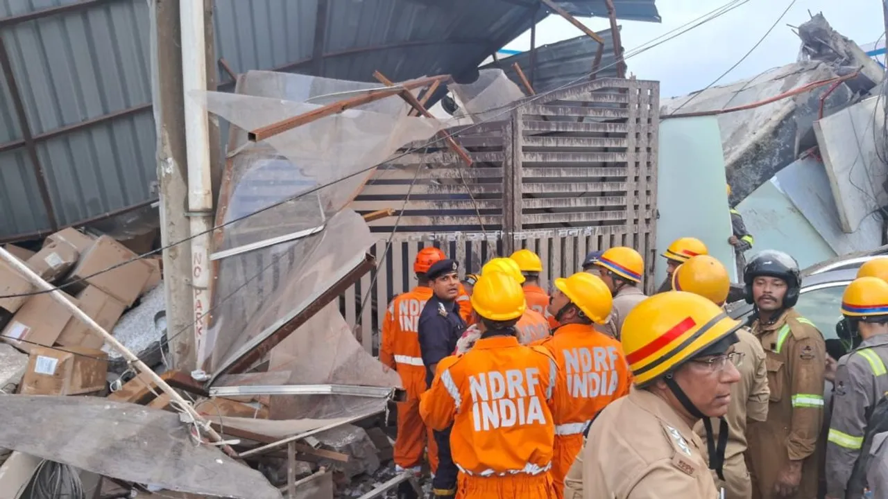 A three story building collapsed in transport Nagar area of Lucknow