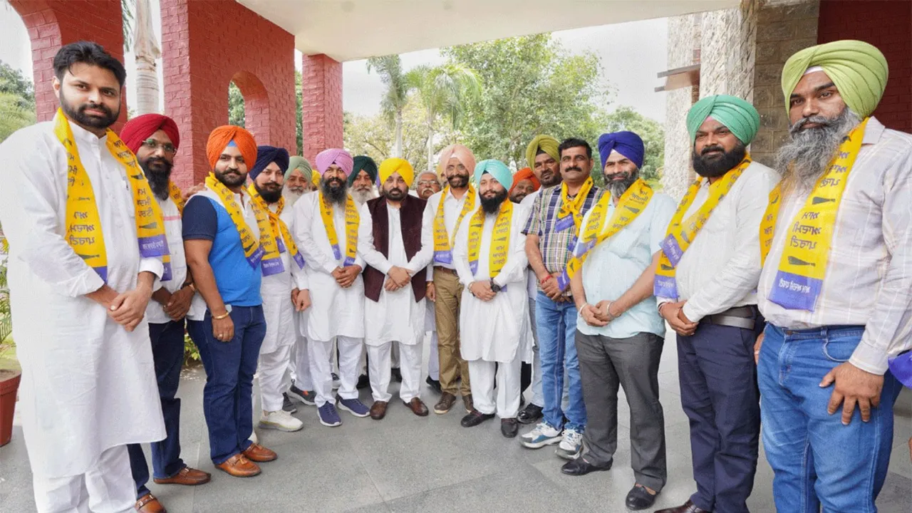 Chandigarh: After quitting SAD, Hardeep Singh joins AAP
