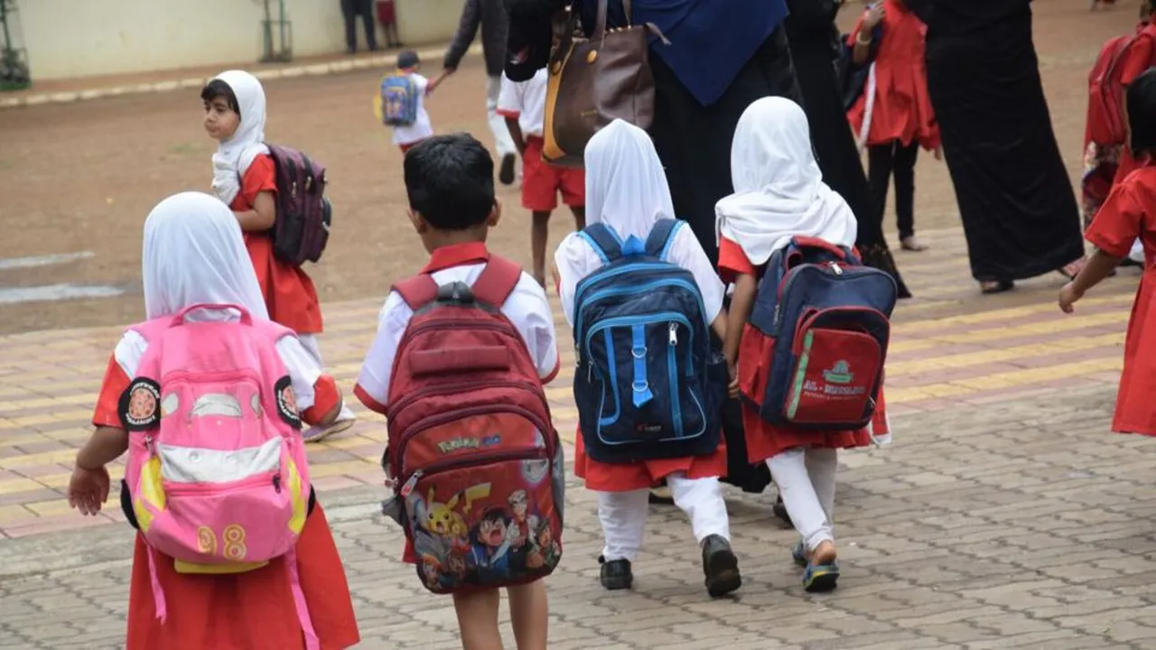 Uttarakhand schools School Bags