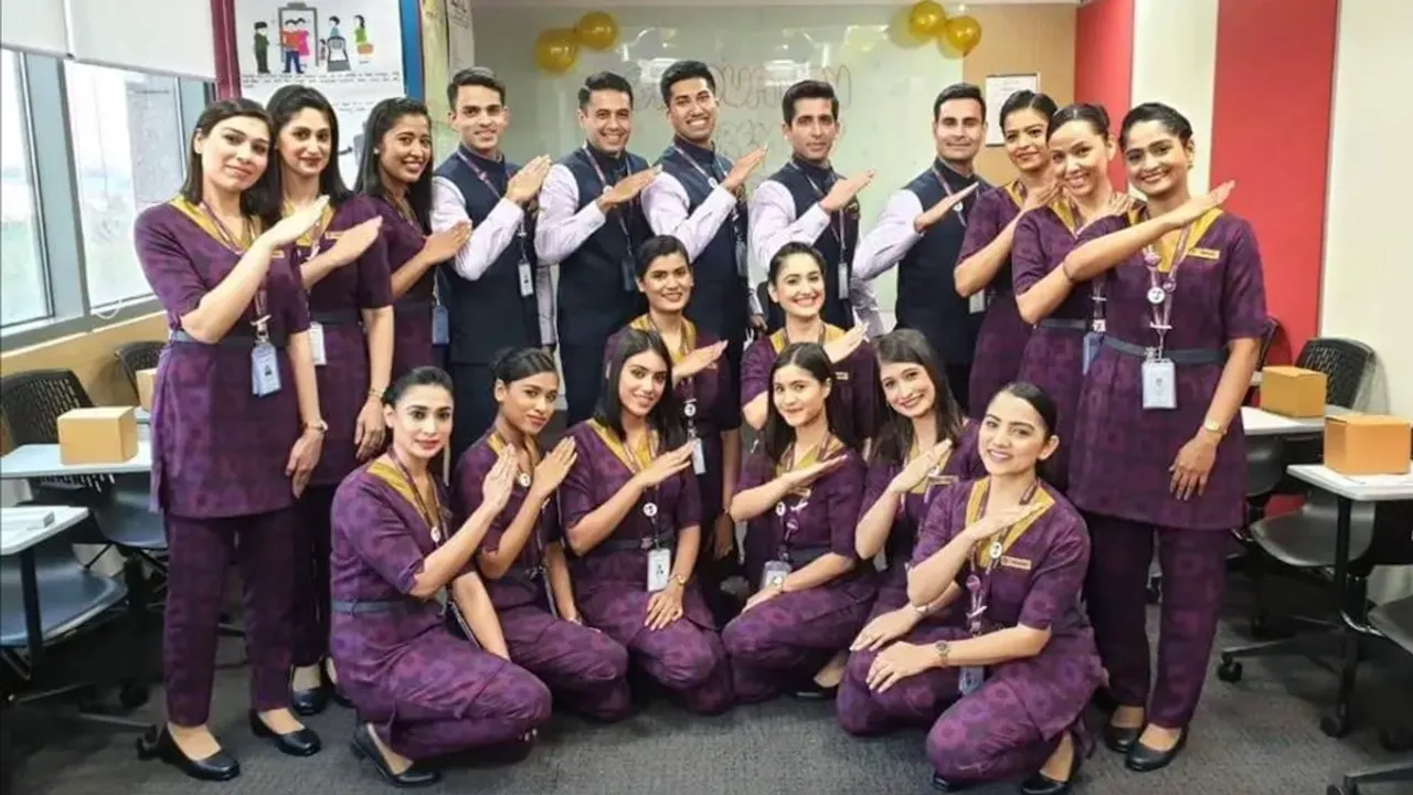 vistara-cabin-crew-uniforms