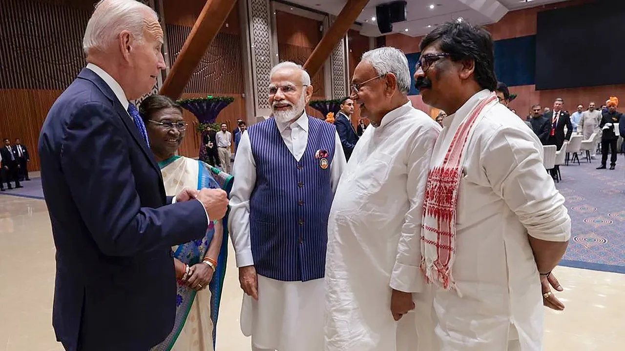 President Droupadi Murmu, US President Joe Biden, Prime Minister Narendra Modi, Bihar Chief Minister Nitish Kumar and Jharkhand Chief Minister Hemant Soren at the Gala Dinner during the G20 Summit, in New Delhi