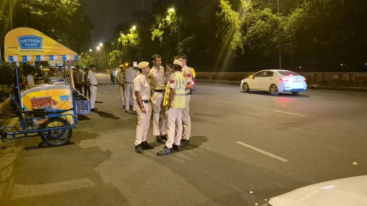 India Gate Ice Cream Delhi Police