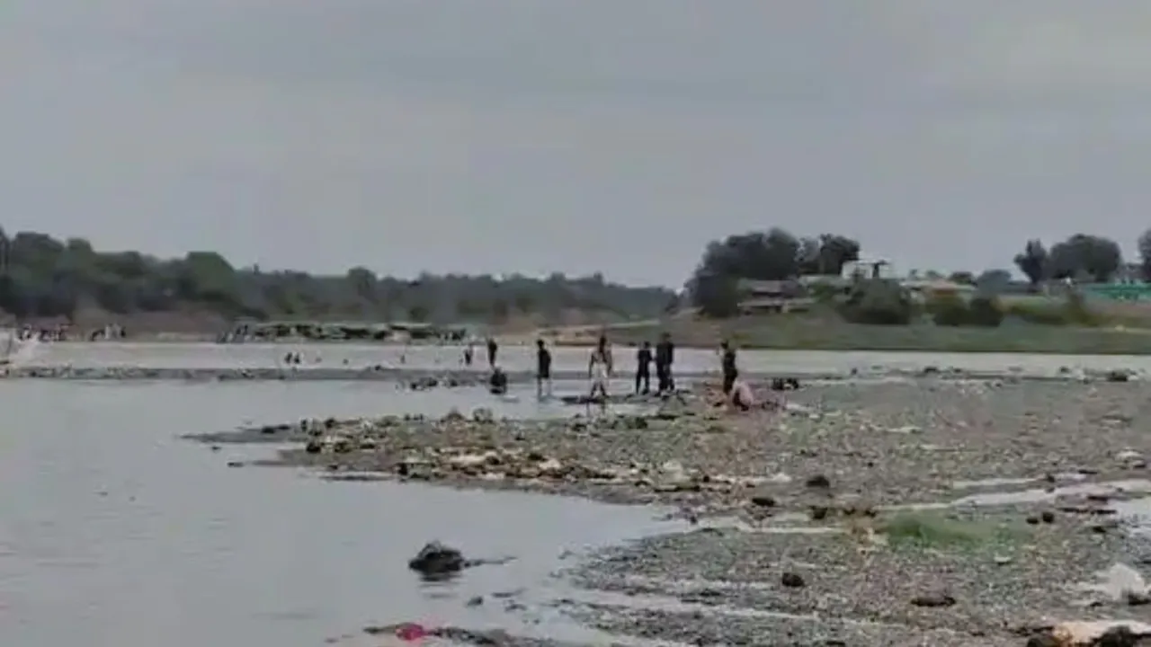 Poicha village Narmada