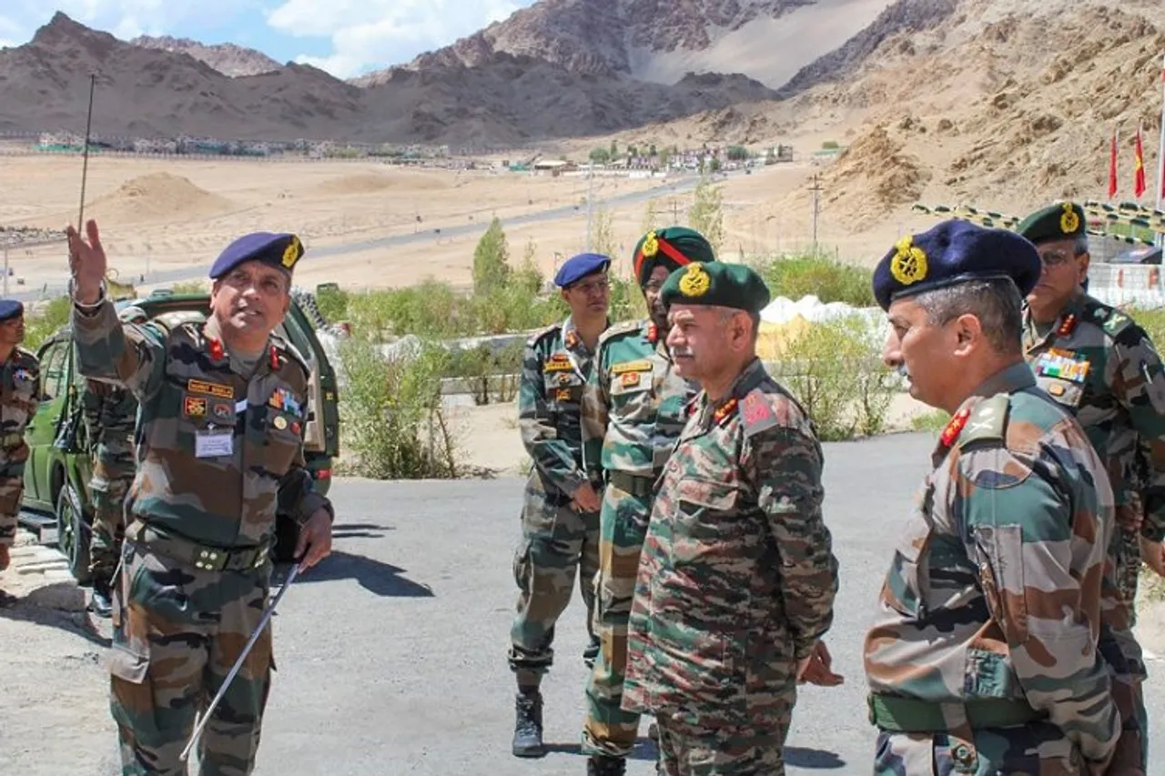 Lt. Gen Upendra Dwivedi in Ladakh