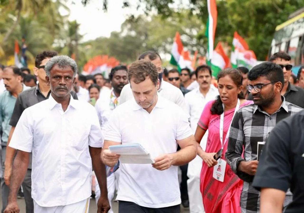 Rahul Gandhi meeting family of NEET Aspirant