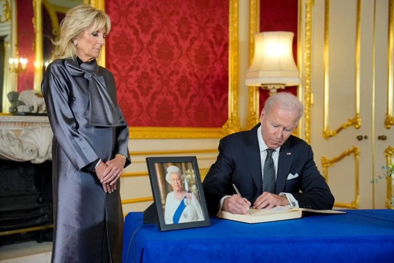 Joe Biden signing the Official Condolence Book for Queen Elizabeth II