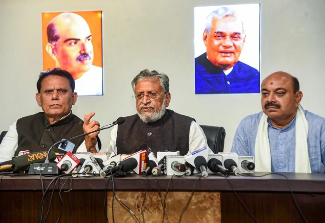 Sushil Modi in the centre