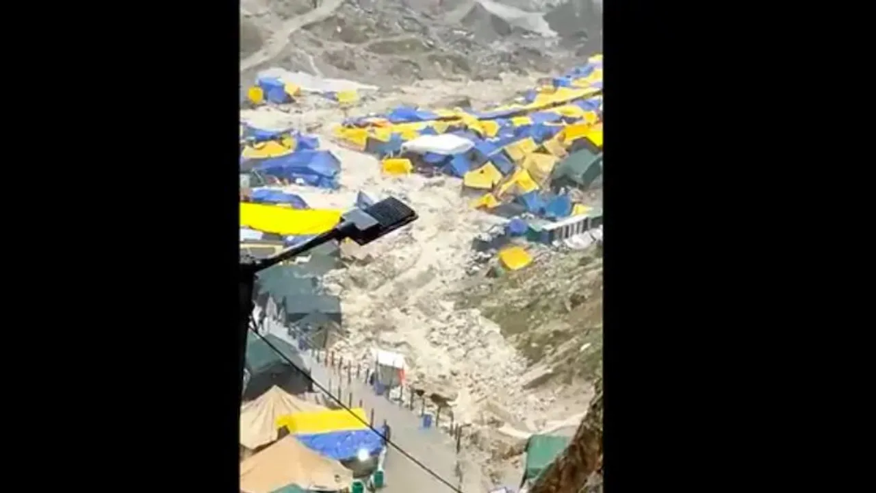 Cloudburst hits Amarnath cave area, rescue operation launched