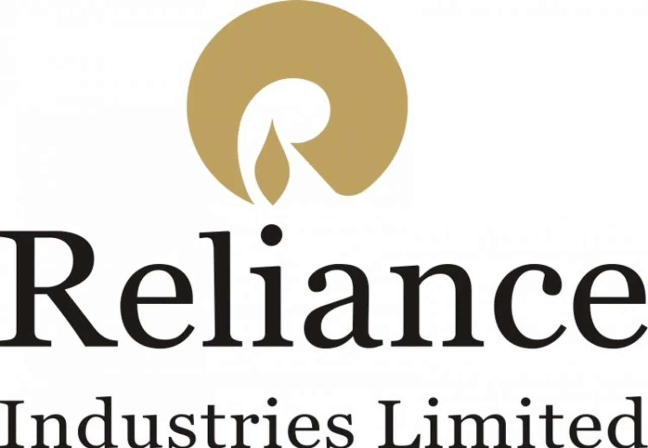 Reliance Industries gains 1 pc on Shubhalakshmi Polyesters acquisition