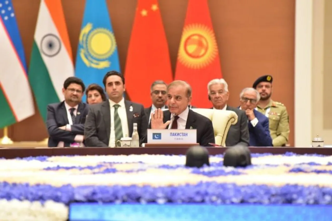 Prime Minister Shehbaz Sharif addressing council of Heads of States Shanghai Cooperation Organization at Congress Centre in Samarqand, Uzbekistan