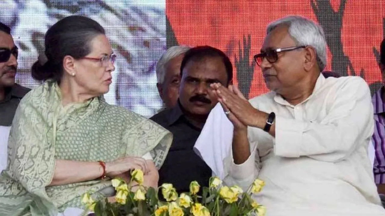 Sonia Gandhi and Nitish Kumar (File photo)