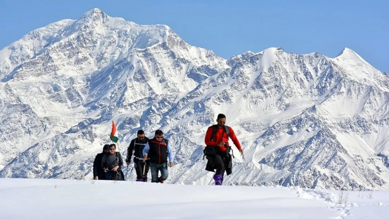 27 bodies of 29 mountaineers retrieved; 21 bodies of avalanche victims brought to Uttarkashi