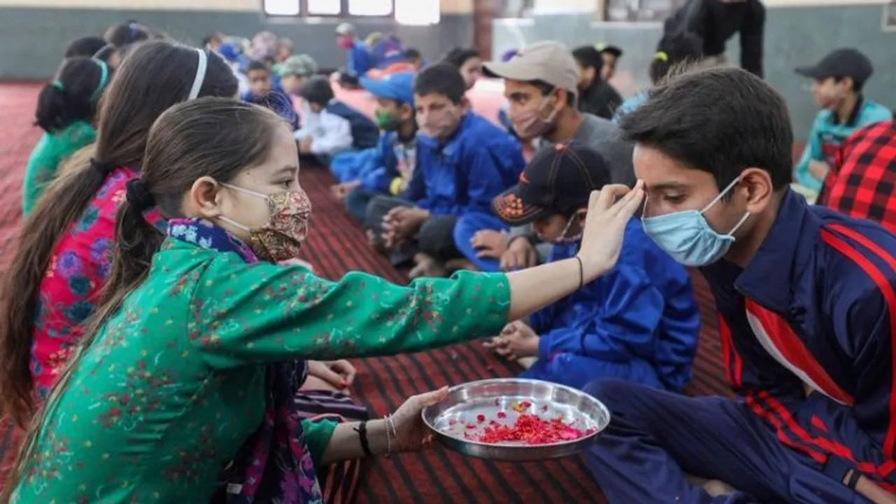 Bhaidooj and the brotherhood of sisters