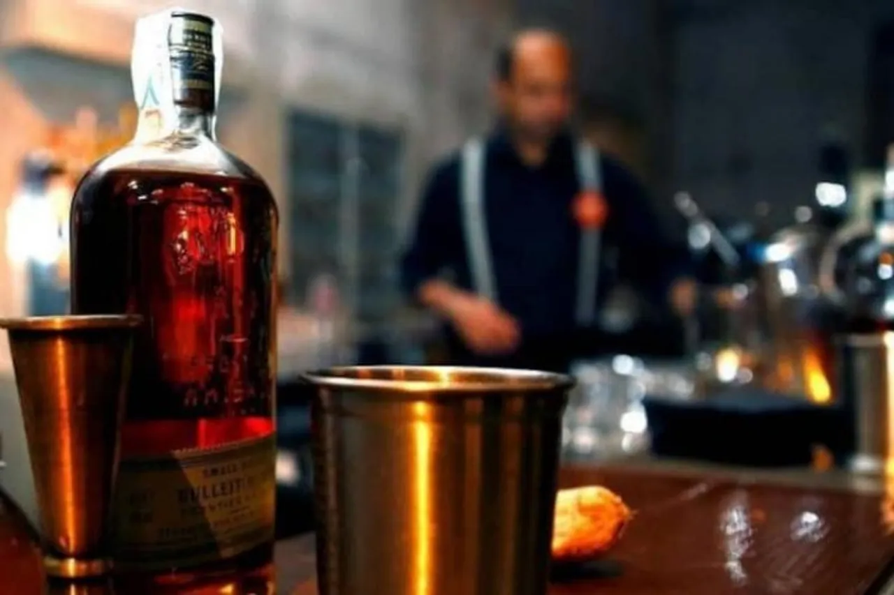 Liquor serving premises in Delhi see 10% rise after new excise policy