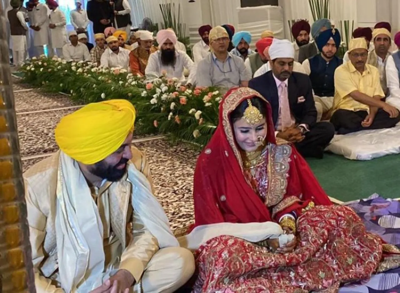 Bhagwant Mann and Gurpreet Kaur at their marriage ceremony