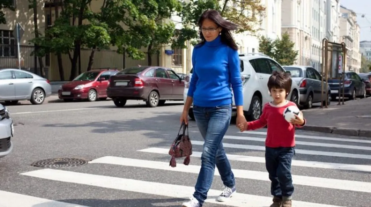 Who is liable for an accident if Zebra Road crossings, Road Safety aids are off-beam?