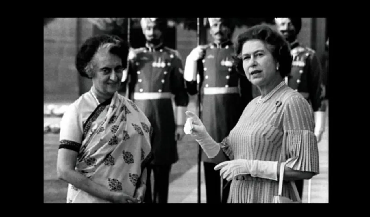 Queen Elizabeth II with former Indian Prime Minister, Indira Gandhi 