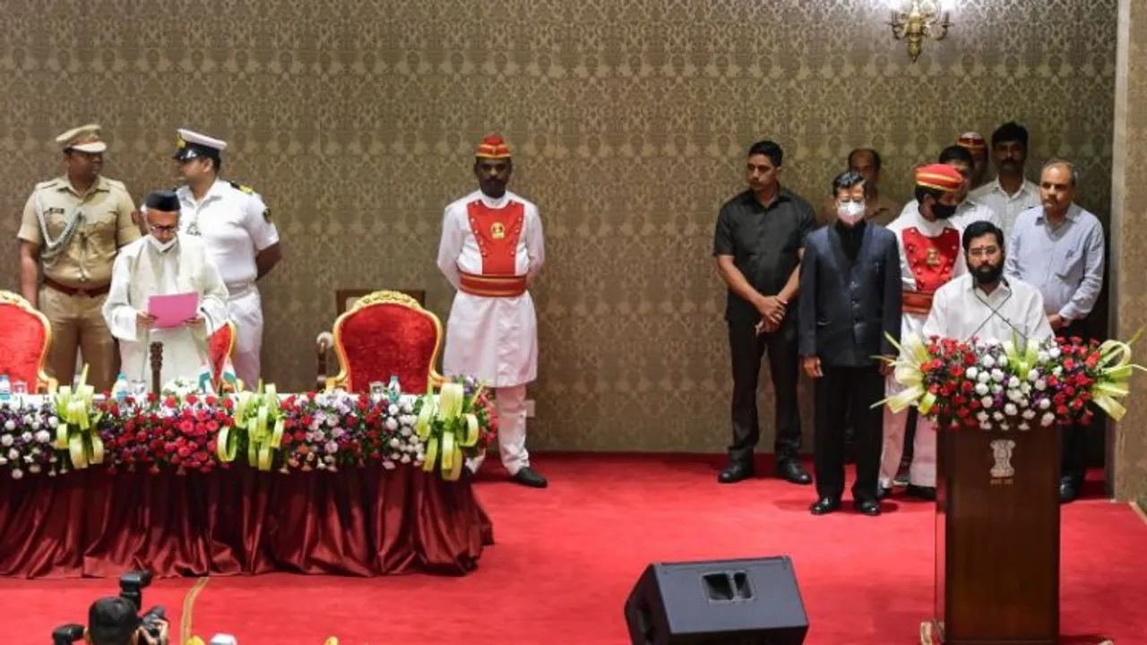 Eknath Shinde taking oath as Maharashtra Chief Minister