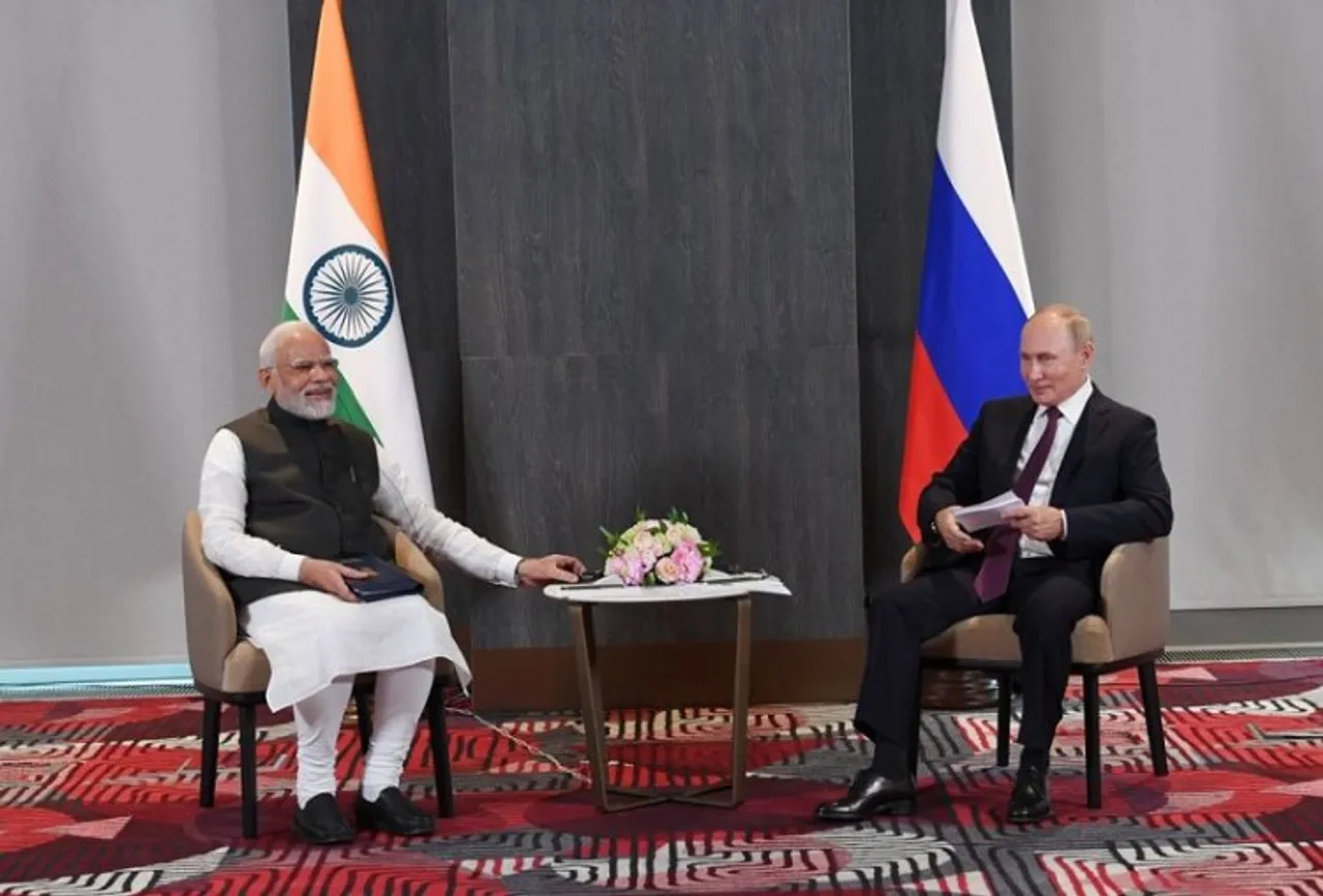 Prime Minister Narendra Modi with Russian President Vladimir Putin