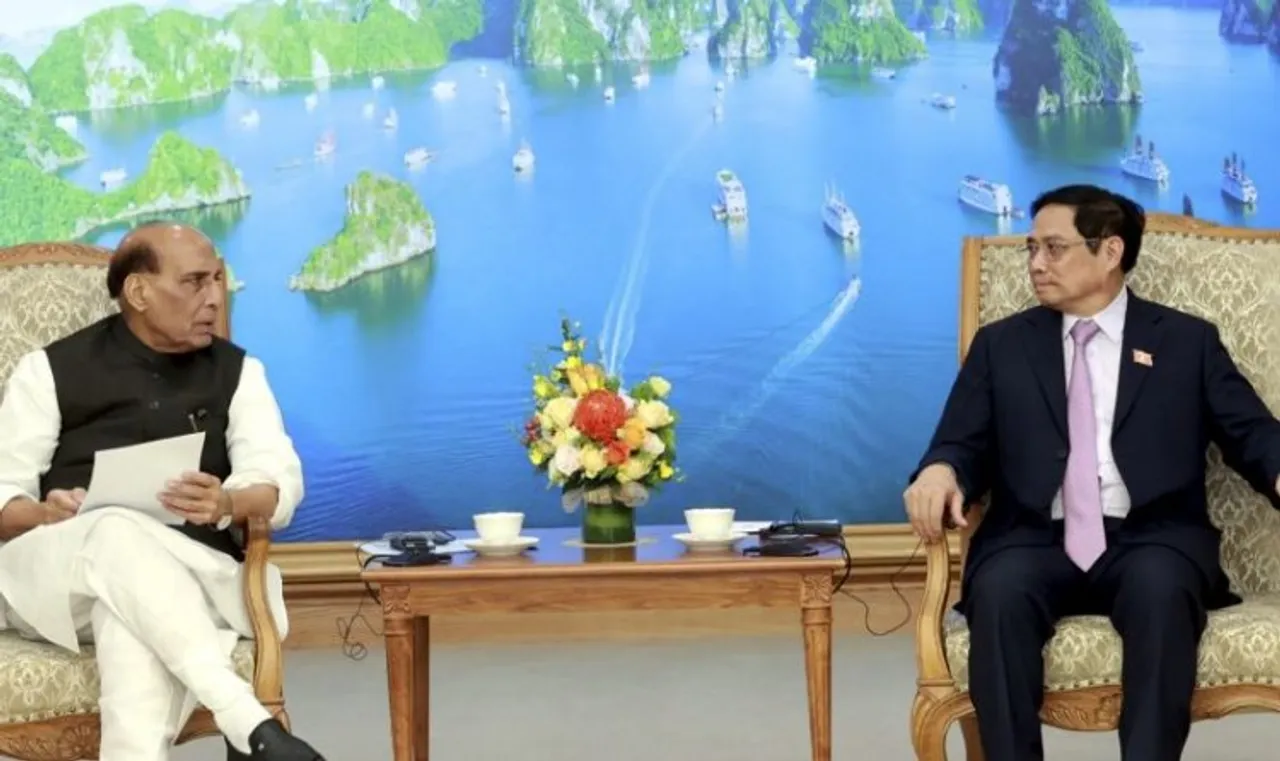 Defence Minister Rajnath Singh with Vietnamese PM