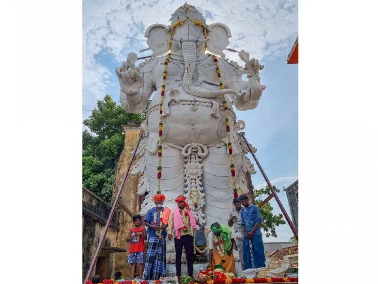 A 32-ft tall idol of Lord Ganesha made of fig tree wood, being decorated for the festival of Ganesh Chaturthi, in Nagapattinam, Tamil Nadu