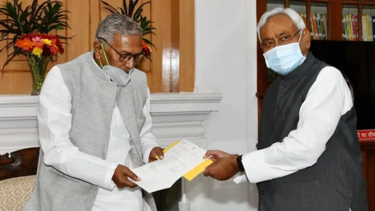 Less than two years ago on November 13, 2020, Bihar CM Nitish Kumar tendered his resignation to Governor Fagu Chauhan in Patna (File photo)