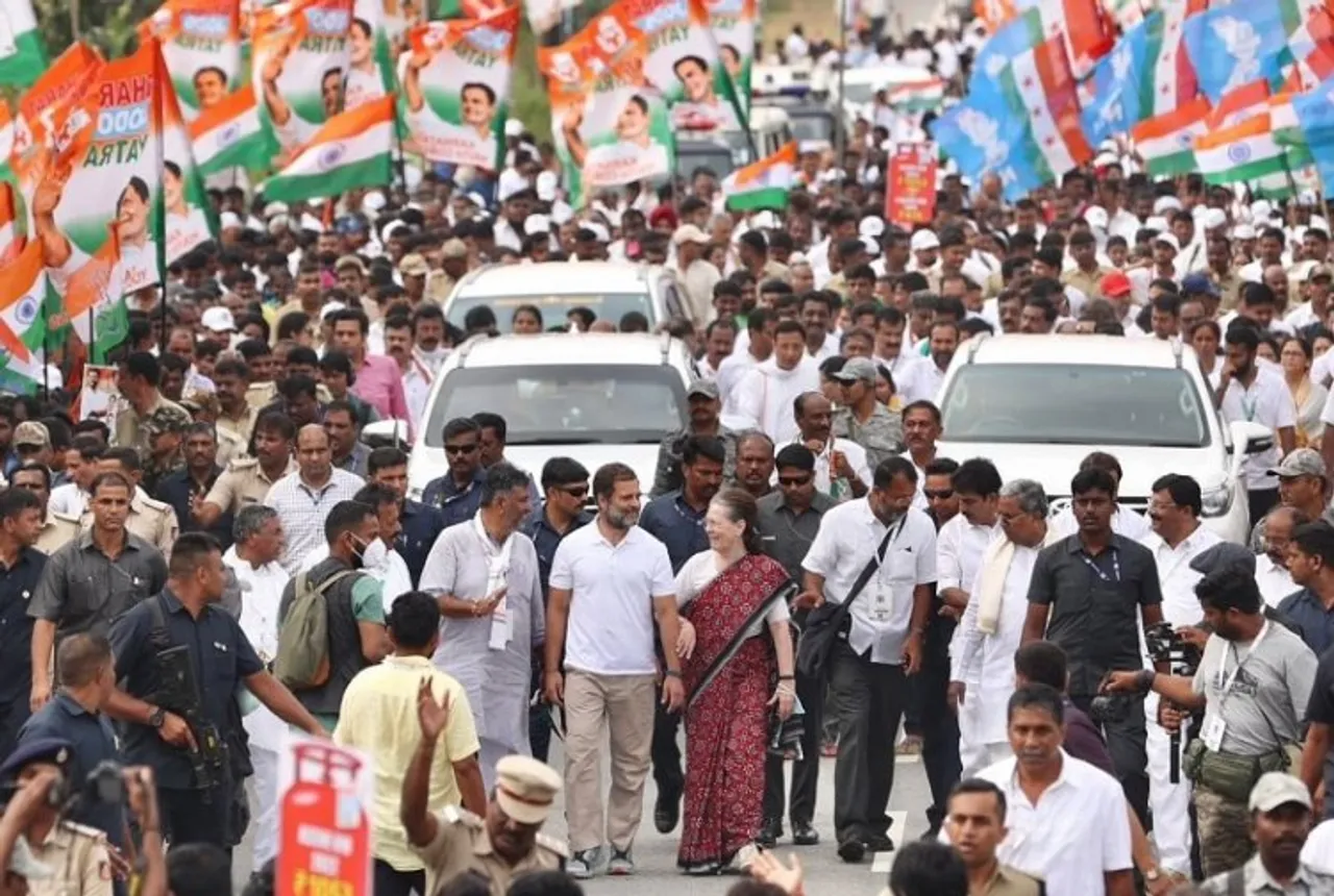 Sonia Gandhi seen walking with Rahul Gandhi in Bharat Jodo Yatra