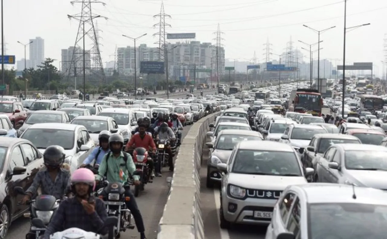Traffic jam in Delhi
