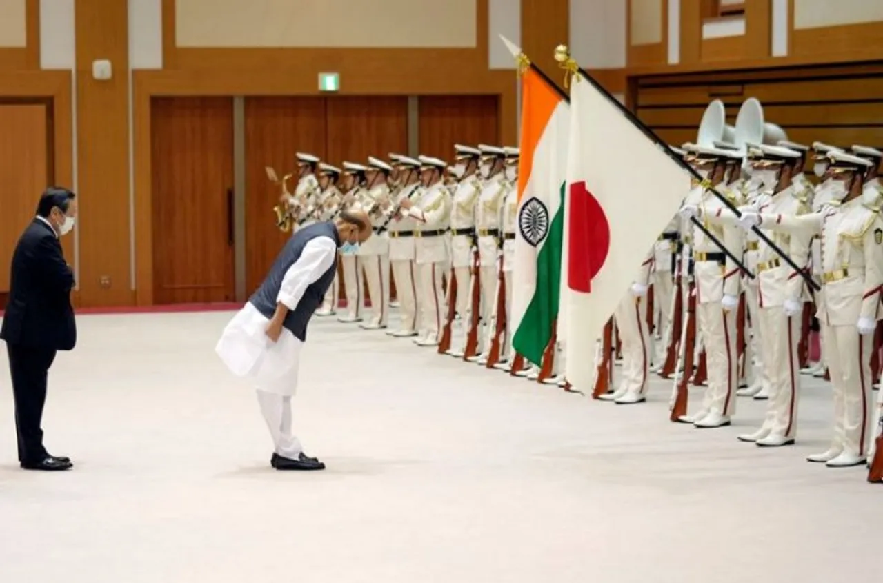 India's defence minister Rajnath Singh and Japan's defence minister Yasukazu Hamada attend an honor guard ceremony, prior to the Japan-India bilateral defence meeting at the Japanese Defence Ministry in Tokyo, Japan