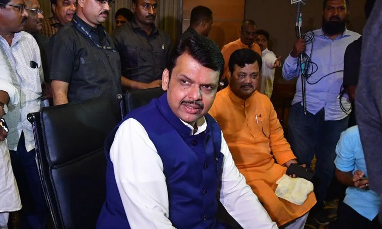 BJP leader Devendra Fadnavis at a meeting late night on Wednesday after Uddhav Thackeray's resignation