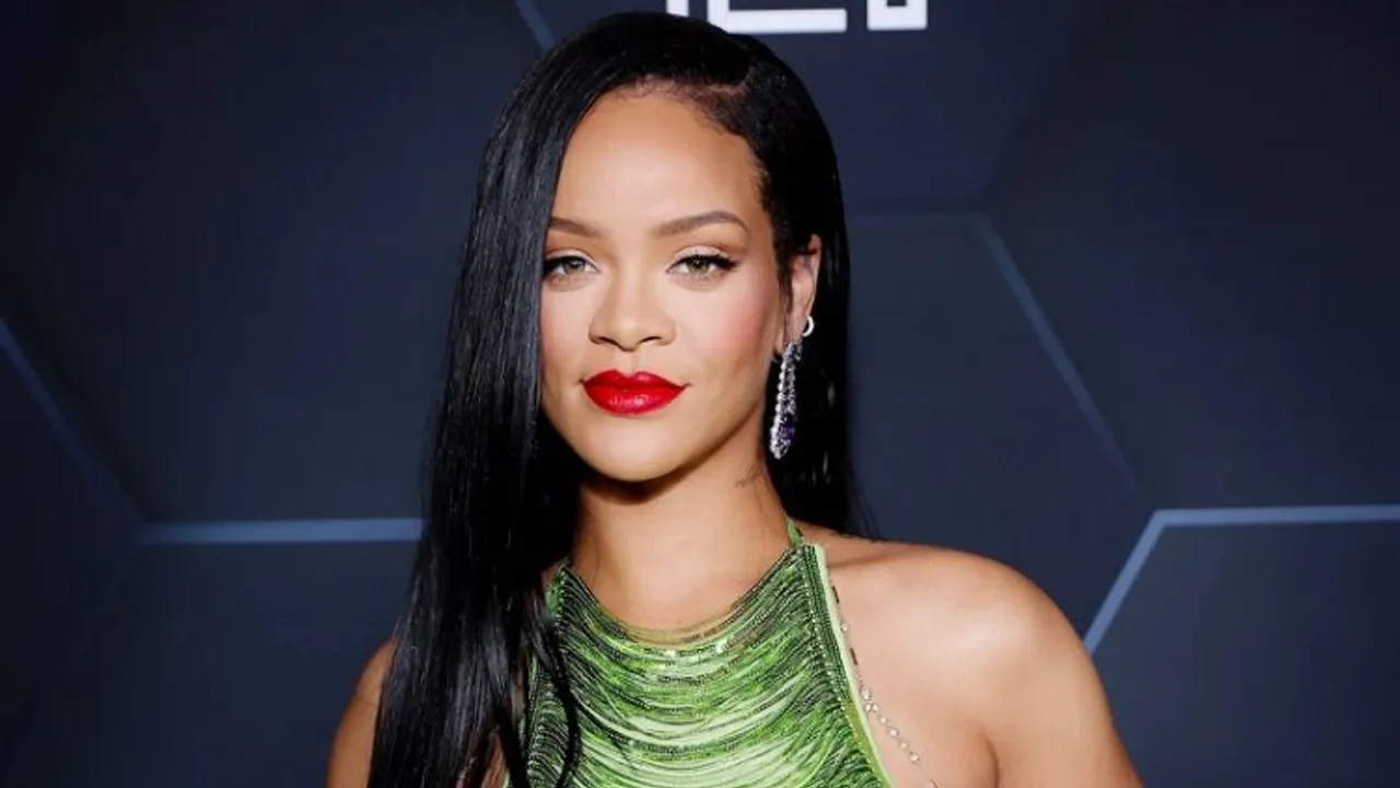 Rihanna to headline 2023 Super Bowl halftime show